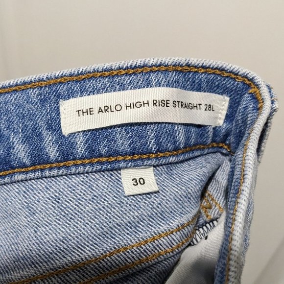 Aritzia Denim Forum | The Arlo High Rise Straight 28L in 7 Years Bleu - Picture 5 of 14